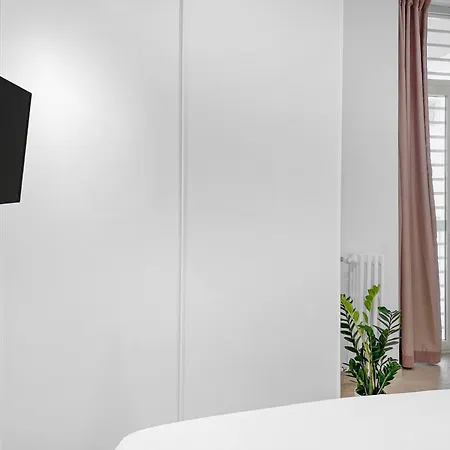 Apartamento Aria Di - Self Check In 24h E Free Wifi Bari